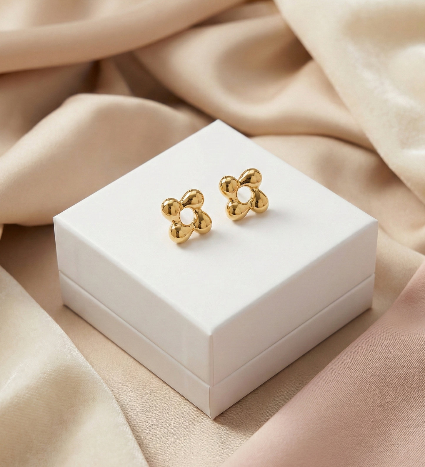 Elegant Bloom Stud Earrings