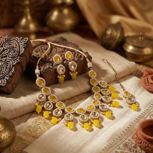 Haldi Glow Necklace Set