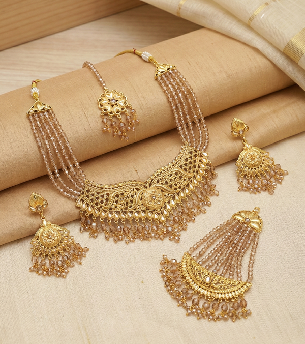 Sunehri Noor Necklace Set