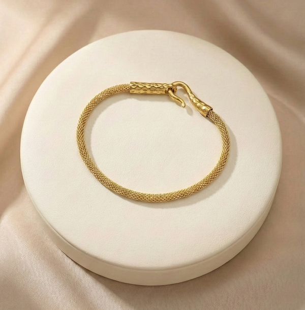 Golden Mesh Luxe Bracelet