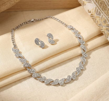 Luna Link Necklace Set