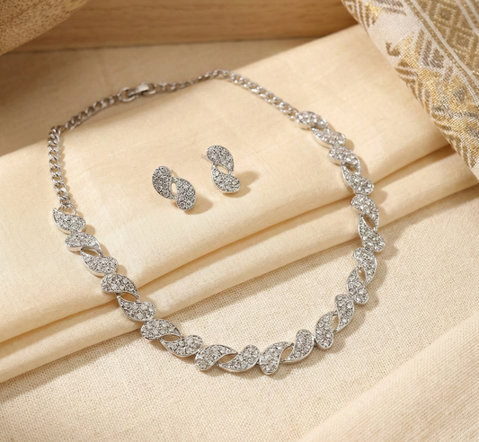 Luna Link Necklace Set