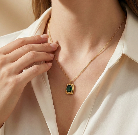 Emerald Aura Pendant Necklace