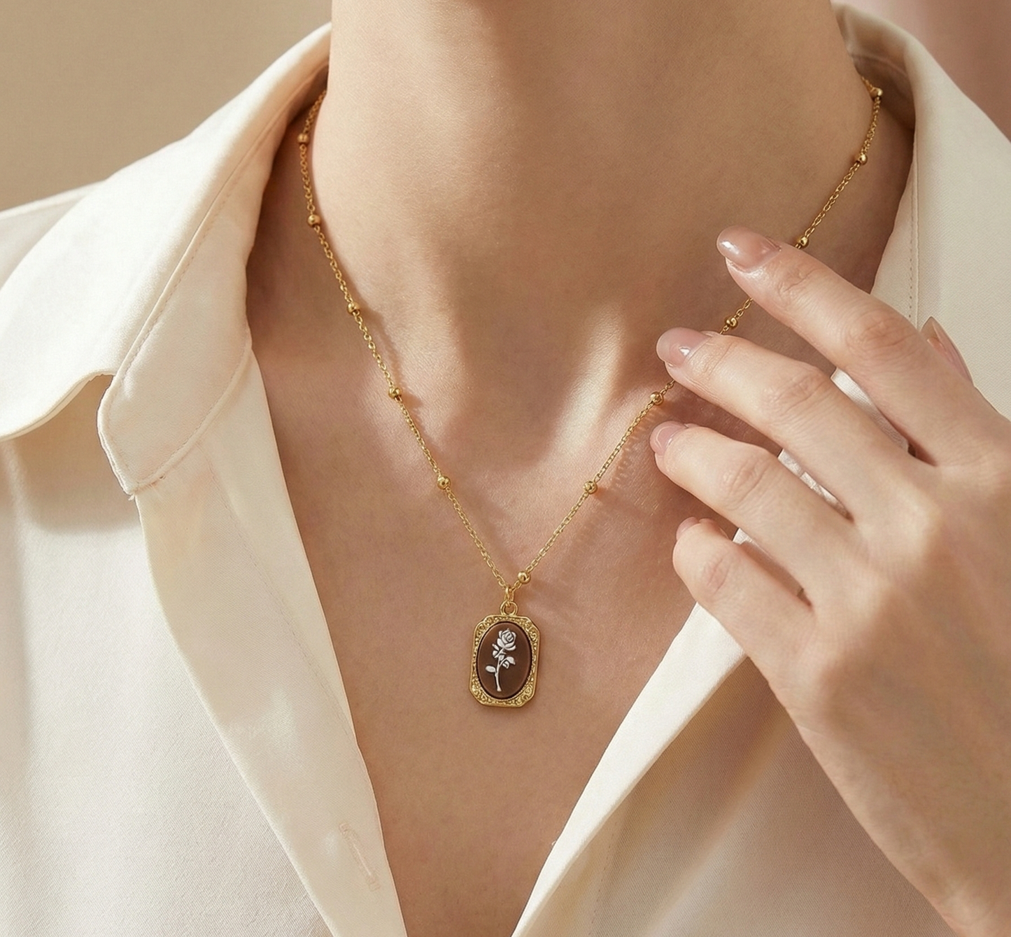 Vintage Rose Pendant Necklace