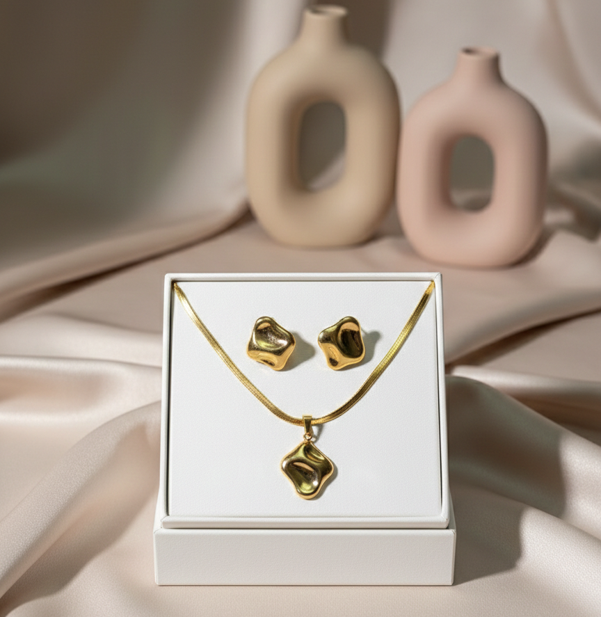Molten Gold Abstract Jewelry Set